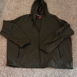 Nike Olive Green Full-Zip Hooded Windbreaker
